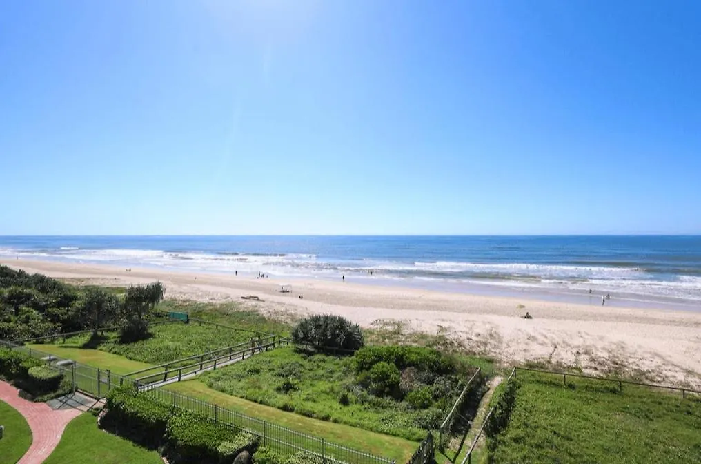 3 Bedroom Top Floor Beachfront Apartment In Surfers Paradise - Q Stay Gold Coast